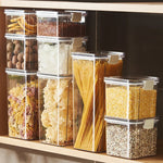 boîtes rangement alimentaire réutilisables transparentes modernes poignées noires 460ml 700ml 950ml 1300ml 1800ml