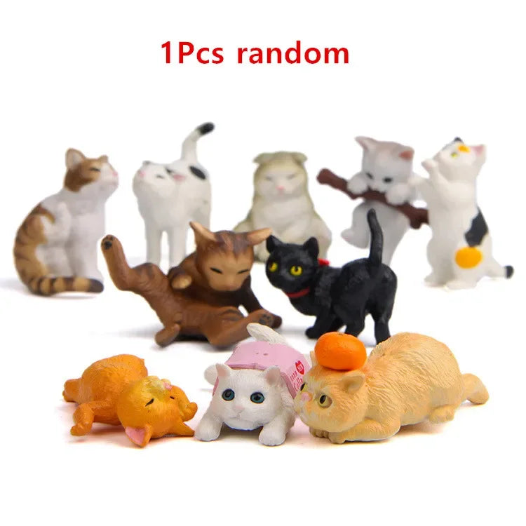 figurines chats blanc noir orange miniature jardin décoration maison taches rayures pastorales réaliste