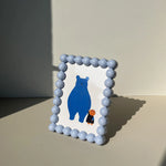 cadres photo decoratifs vert bleu rose blanc deco enfantine minimaliste artistique illustrations fleurs théière
