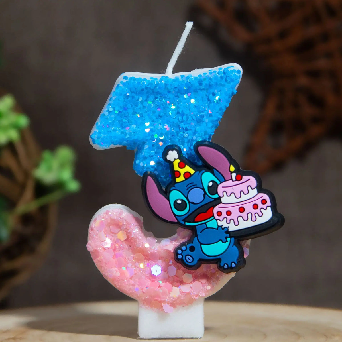bougies numériques chiffres animées bleu rose blanches scintillantes personnages fêtes gâteaux anniversaire