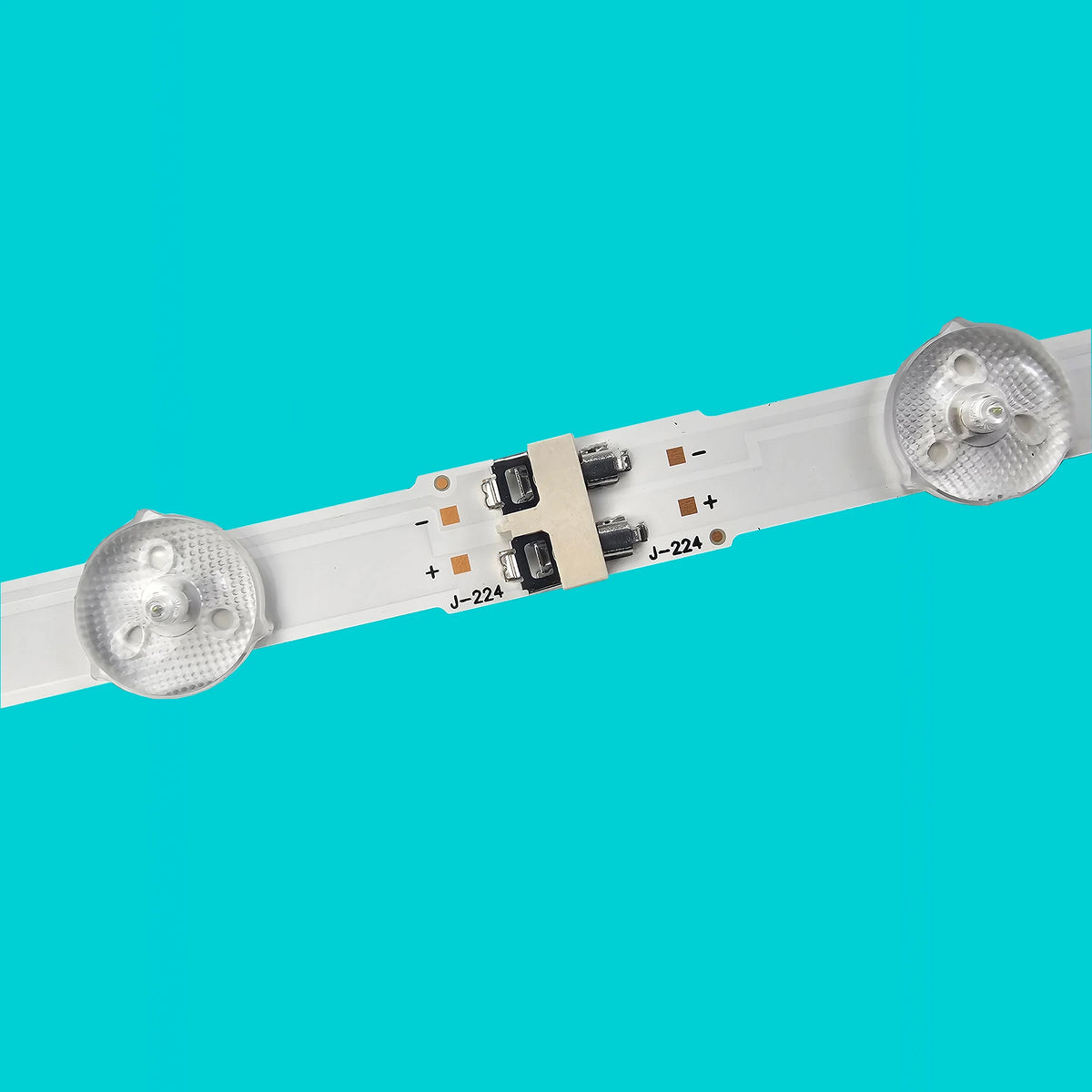 bande lumineuse led adhésive blanche moderne connecteur électrique