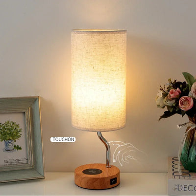 Lampe de bureau LED avec abat-jour tissu et chargeur sans fil