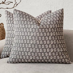 housse coussin décorative imprimé floral beige moderne canapé salon maison intérieur
