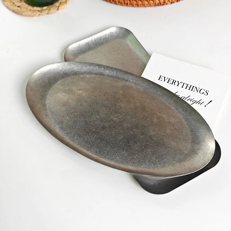 plateaux industriels métal forme ovale rectangle vaisselle décoration sushi événementiel