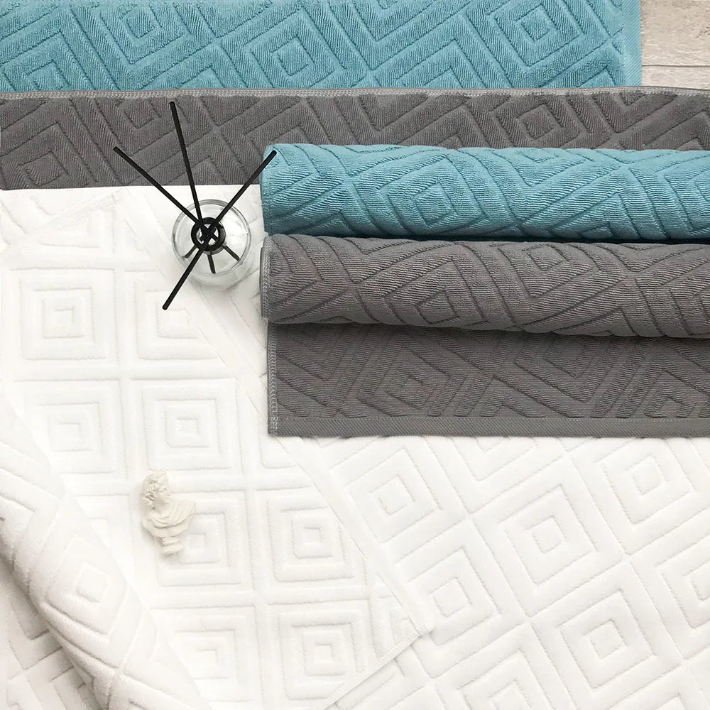 serviettes coton modernes carreaux blanc gris bleu respectueuses environnement absorbantes salle bain