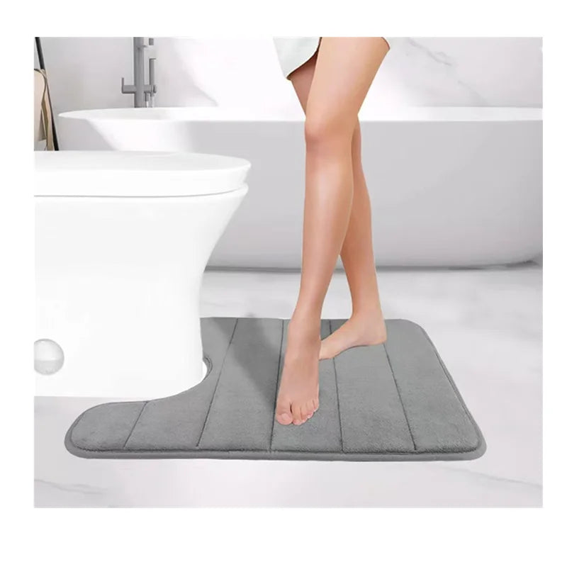 tapis toilette salle bain gris noir rouge rayures horizontales microfibre antidérapant moderne adhésif rapide