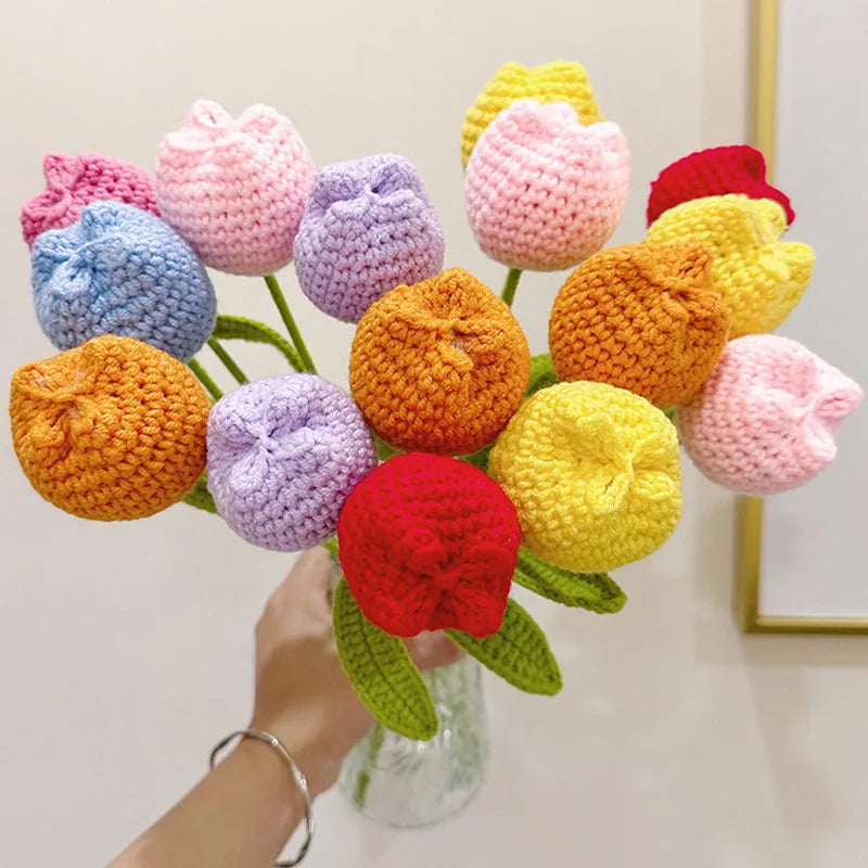 fleurs artificielles tricotées tulipes variées rose violet orange jaune blanchestre artisanale intérieurDecoration