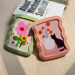 cadres photo modernes motifs floraux chats couleur vert rose blanc deco