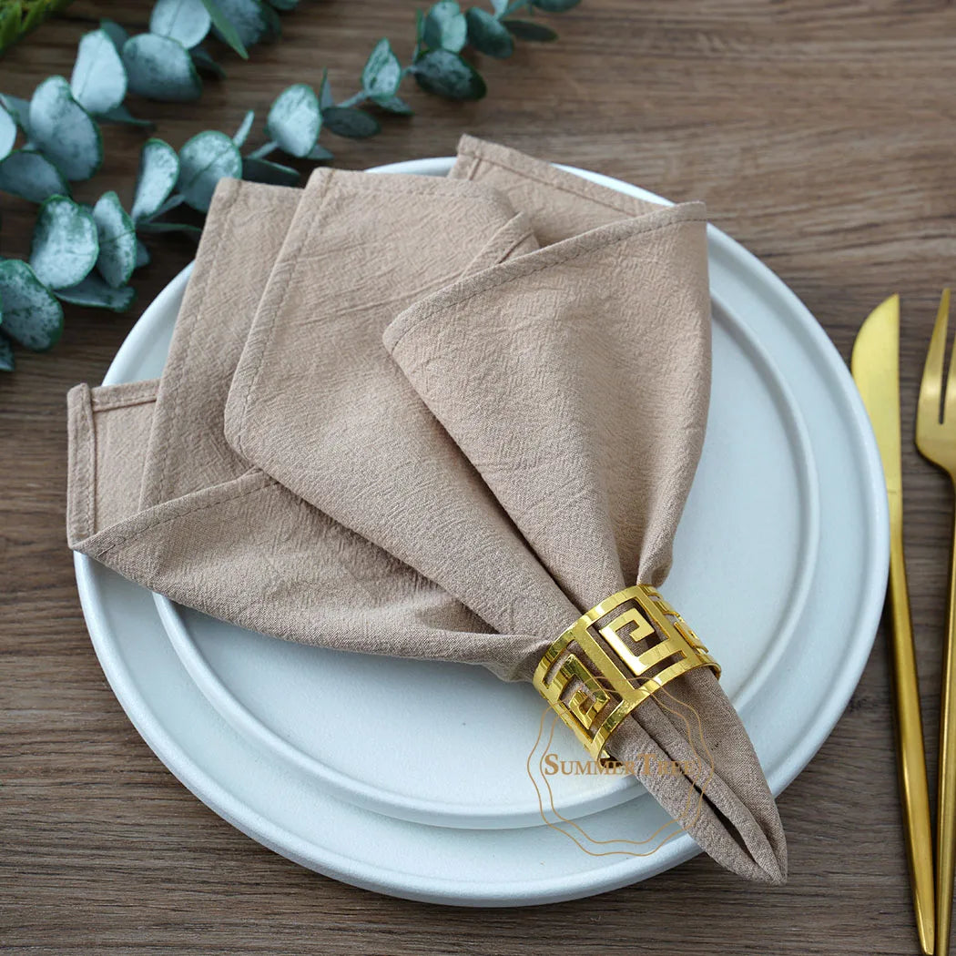 serviettes coton 40x40cm réutilisables beige clair texture classique anneau doré restaurant maison party