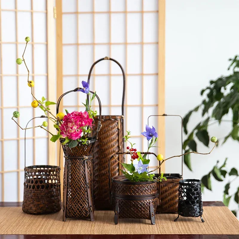 panier rotin tressé main vase bambou décoration fleurs rustique artisanal maison