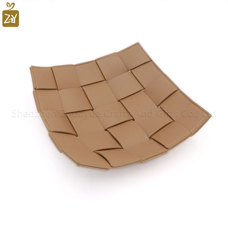porte bijoux pliable tissé moderne bracelet montre bague parfum beige noir marron
