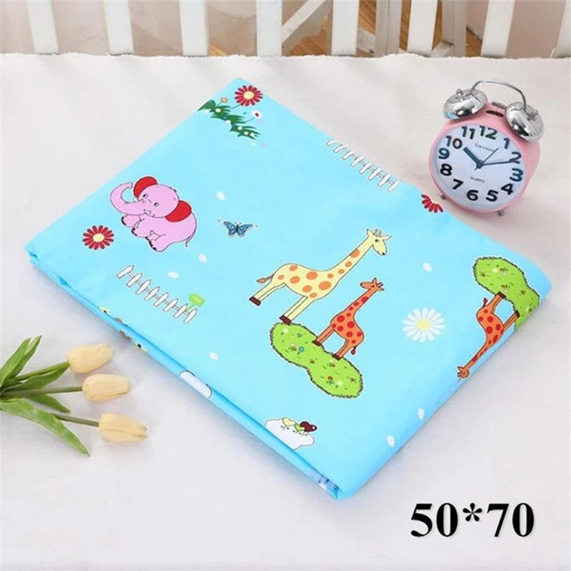 drap berceau imperméable coton reutilisable rayures ours lapins animaux coeurs clips