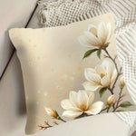 housse coussin carré motif floral fleurs blanches feuilles vertes bohème 100 polyester beige clair