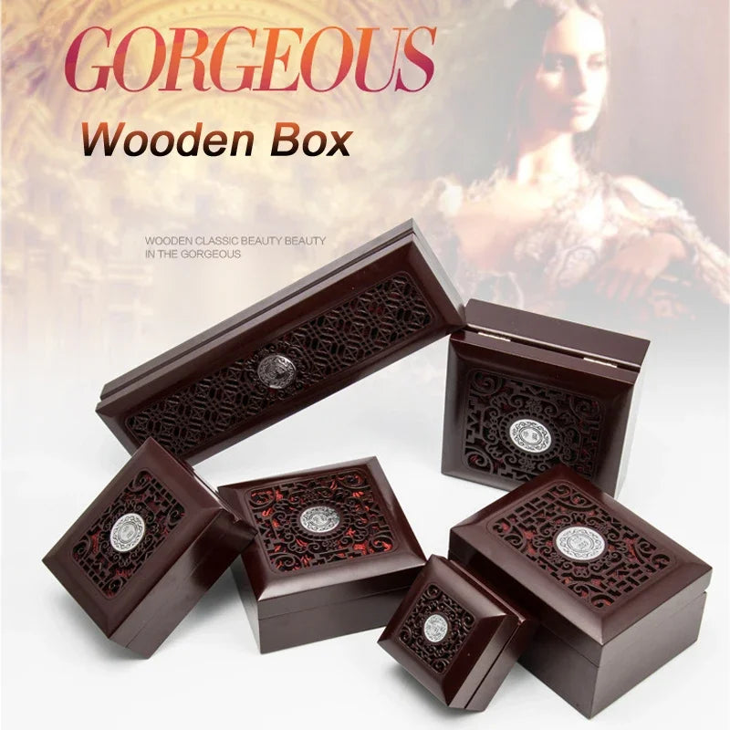 boîtes bois marron foncé boîte bijoux décoration intérieure boutons métalliques ajourés respectueux environnement classique