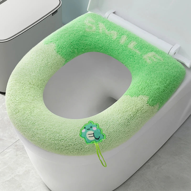 coussin toilette jaune vert bleu peluche doux oiseau brodé ruban confortable