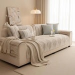 housse canapé chenille beige rayures horizontales moderne élégante coussins décoratifs anti dérapant