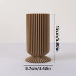 vases noirs marron rayures modernes statuettes bois intérieur salon chambre minimalistes