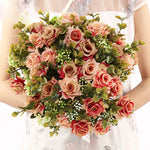 fleurs artificielles bouquet rose blancs bleus vertes mariage romantique intérieur extérieur
