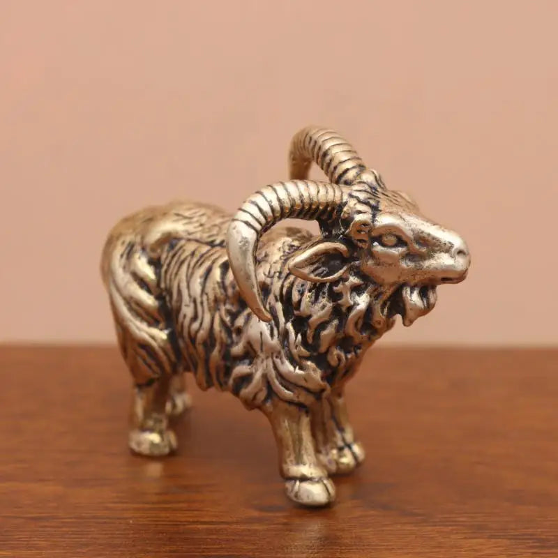 statuette chèvre bélier doré argenté brun clair texture laine décorative animaux intérieur