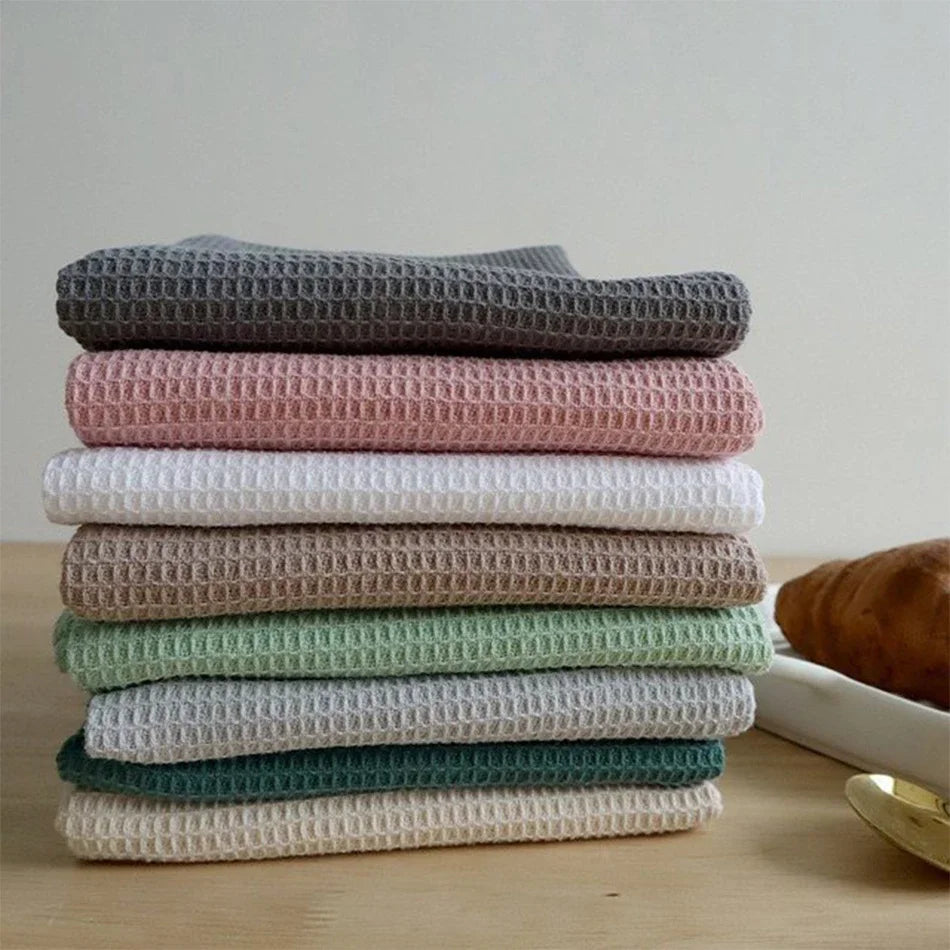 serviette cuisine coton tissé moderne gris blanc rose vert marron bleu géométrique absorbante