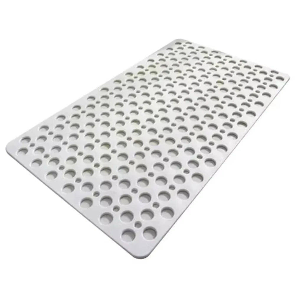 tapis bain moderne gris perforé adhésif respectueux environnement salle bain