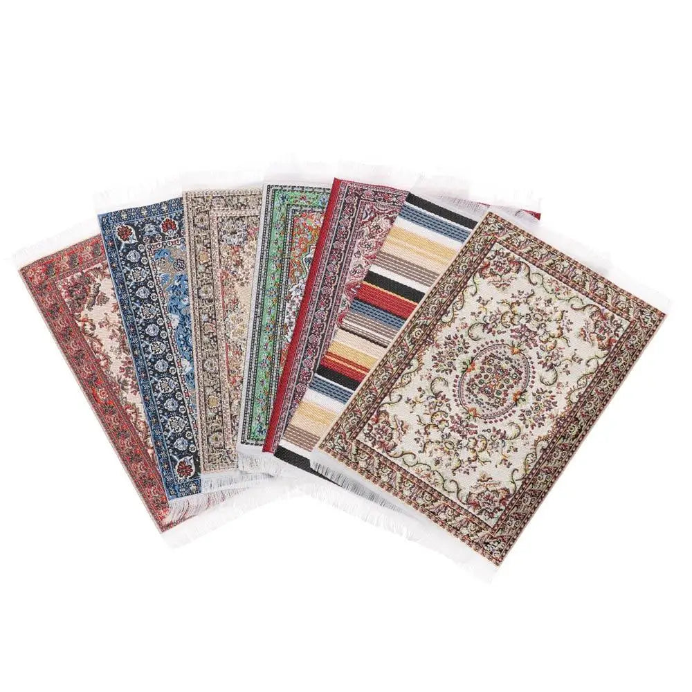 tapis turc ornements floraux géométriques rose rouge rouge foncé bleu or bleu ciel classique