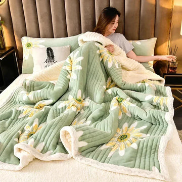 couverture chaude polaire motif feuilles dorées vert foncé beige lit canapé maison voyage