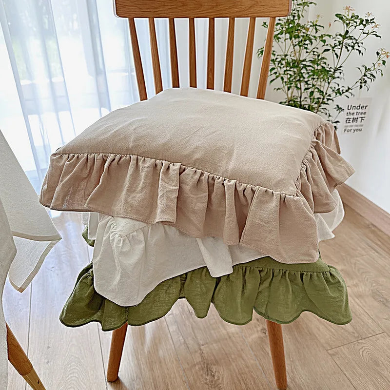 Housse coussin chaise coton volants noir