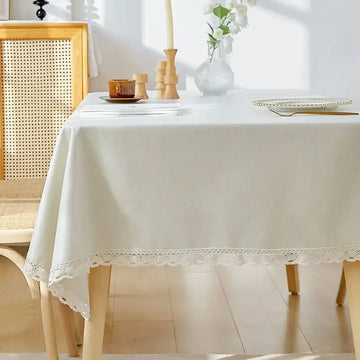 nappe rectangulaire blanche dentelle classique table manger cuisine salon décoration maison textile polyester