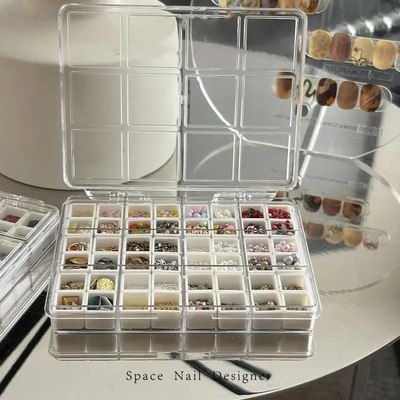 boîtes rangement bijoux transparentes compartiments grilles modernes pratique poignée bois