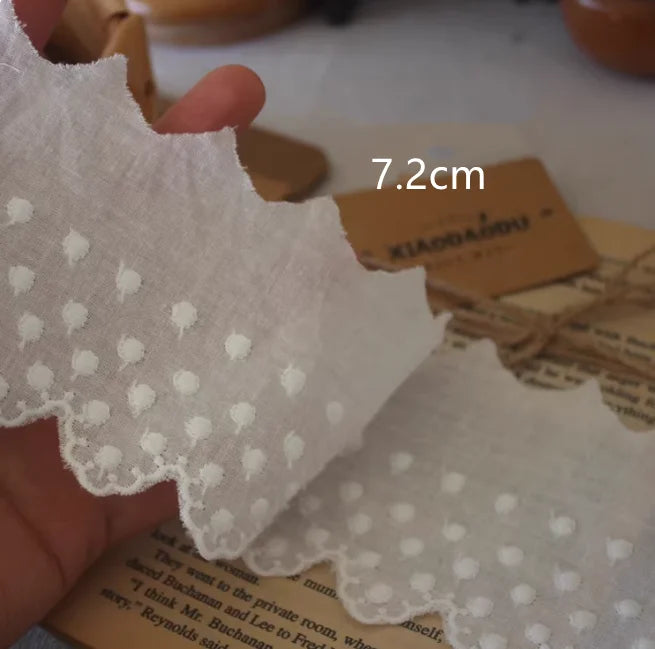 ruban décoratif broderie florale coton blanc largeur 8cm élégant classique finement découpé écologique