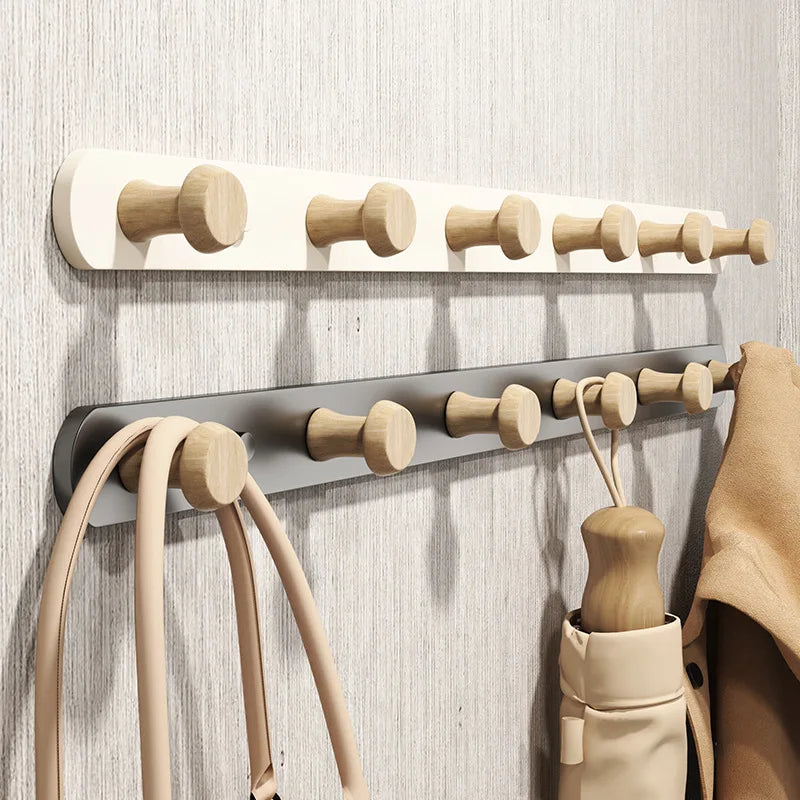 porte sacs mural moderne fixations vis texture bois naturel blanc minimaliste