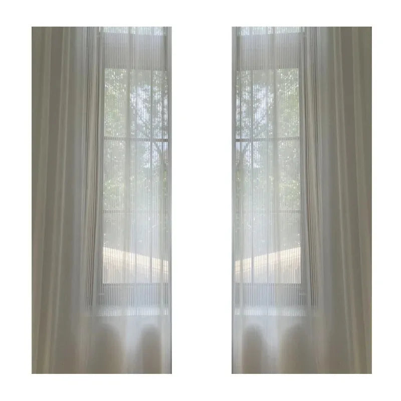 rideau blanc moderne transparent rayures verticales fenêtre salon maison chic