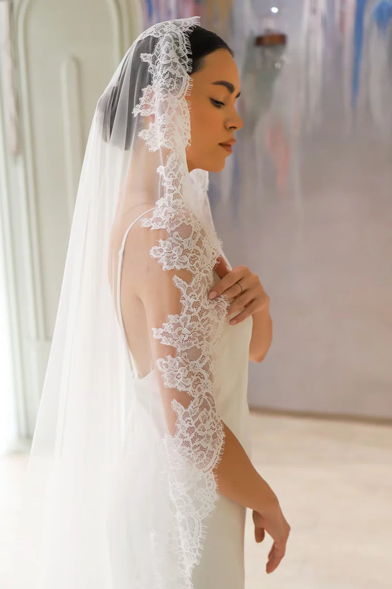 voile mariée dentelle polyester blanc crème classique élégant translucide bordure dentelle