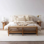 lit moderne minimaliste contemporain beige vert velours tissu uni double maison chambre coucher