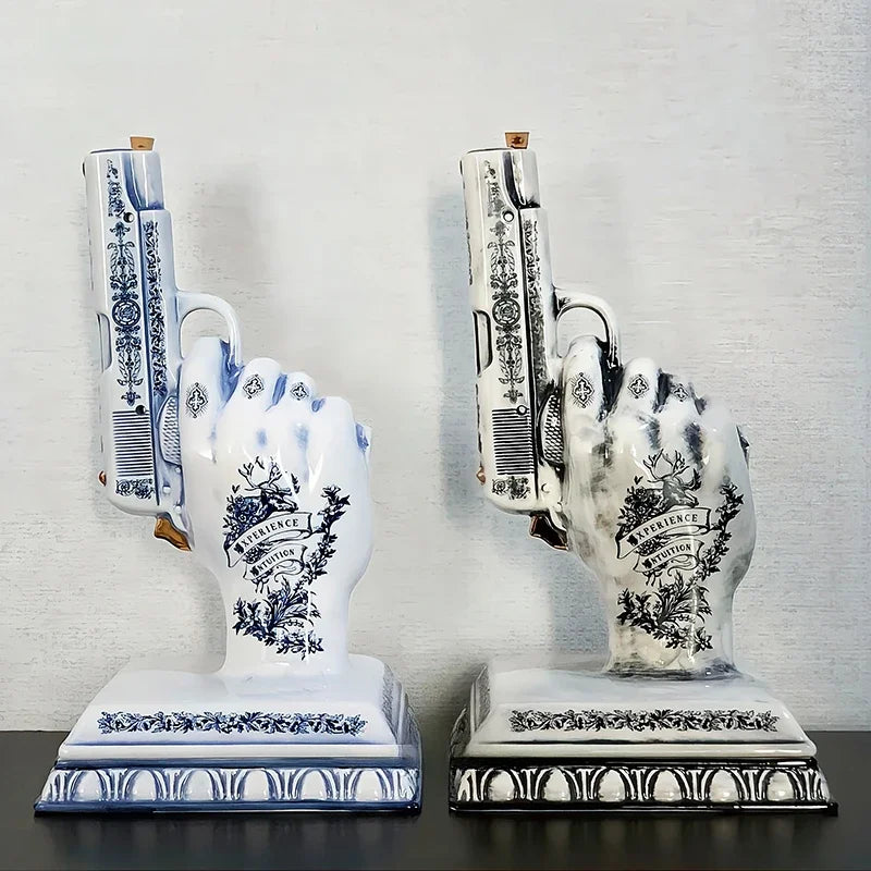 figurines decoratives ceramic roses cranes armes feu motifs tatouages contemporains