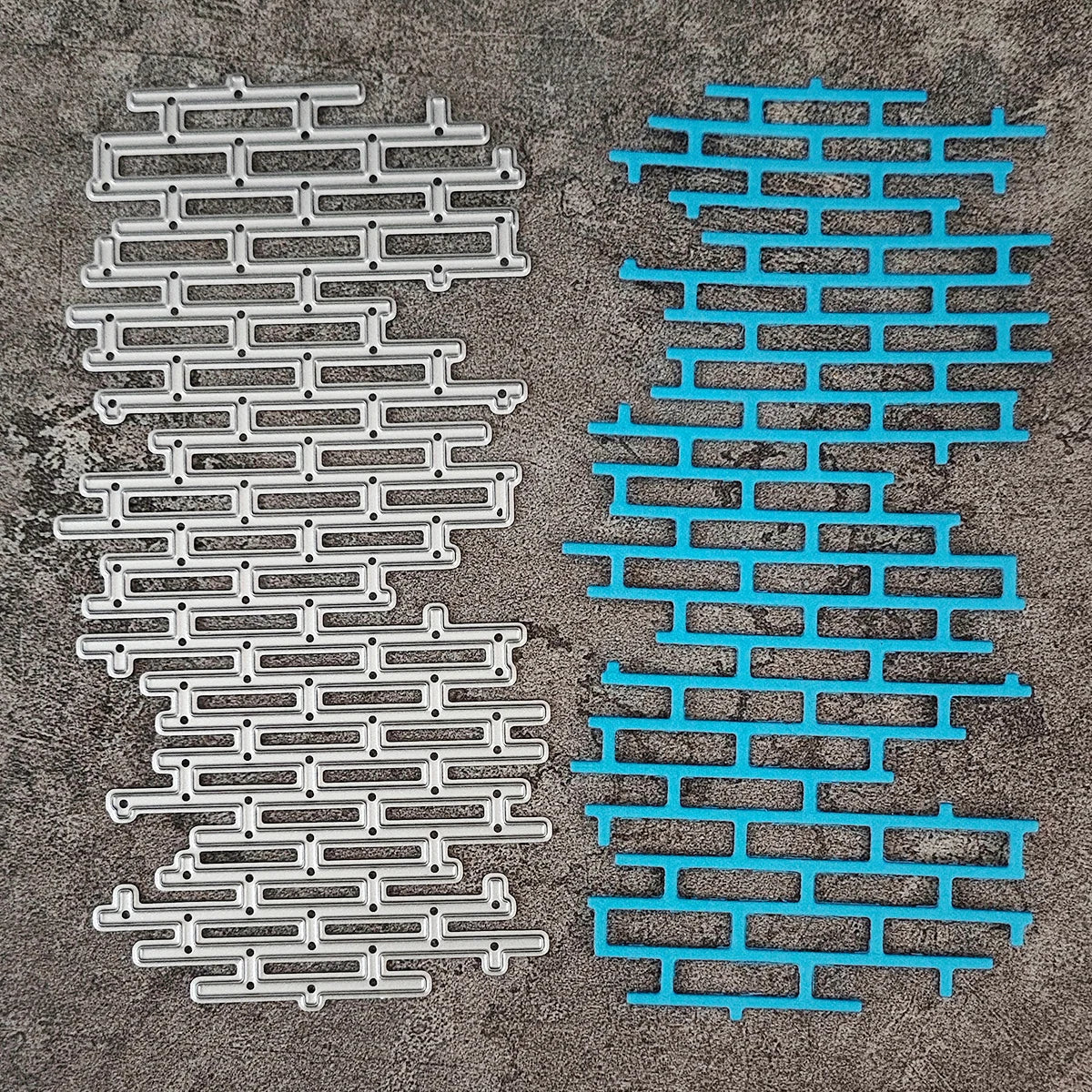 grille découpe transparente bleu clair motifs rectangulaires papier cartonné acier carbone scrapbooking décoration précise