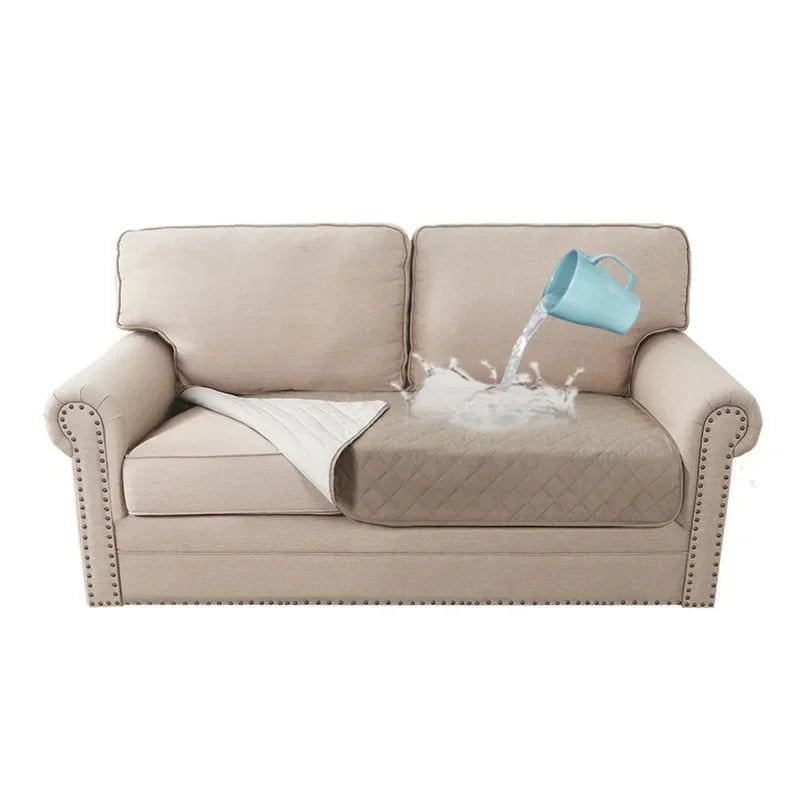coussin protection canapé imperméable tissu microfibres beige clair quilté moderne lignes diagonales