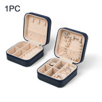 boîte bijoux velours beige portable moderne zippée rose blanche verte