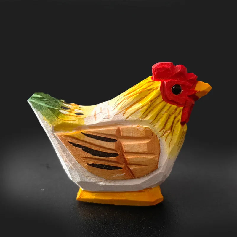 figurines poulets bois peints artisanales décoration maison ornements couleur rouge verte Jaune