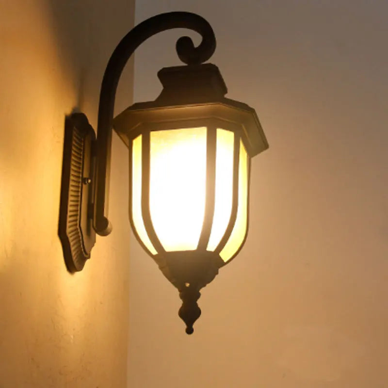 lampe murale noire classique transparente rayures horizontales plaque fixation éclairage mural