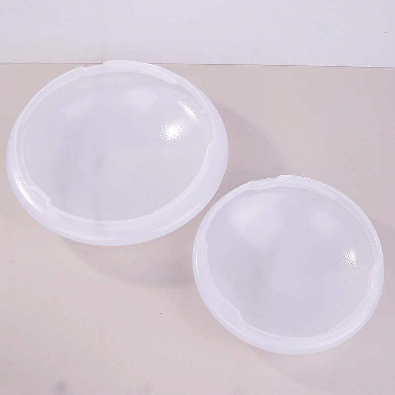 assiettes blanches rondes modernes opaques maison cuisine salle manger set table vaisselle