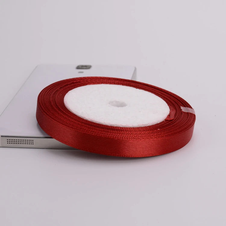 ruban satin rouge uni opacité bobine décoration mariage emballage cadeau artisanal unique 75mm 22mètres