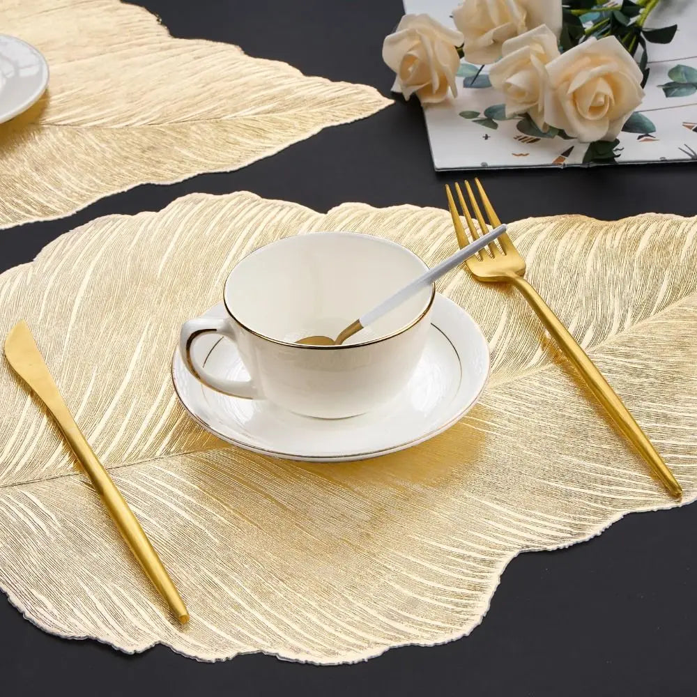 placemat moderne feuille dorée argenté rose élégant assiette cuillère fourchette