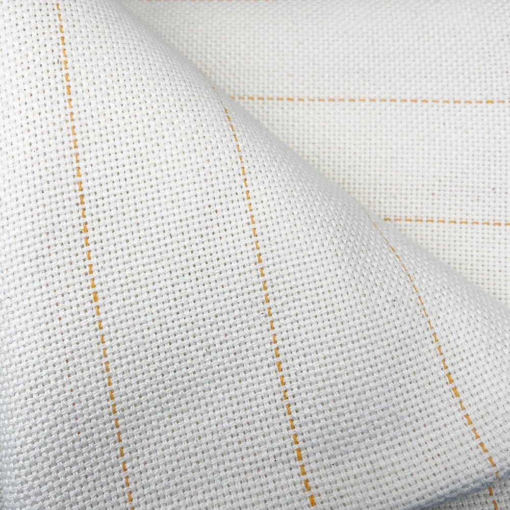 tissu polyester coton antidérapant 1m largeur gris clair moderne petits motifs floraux non blanchi