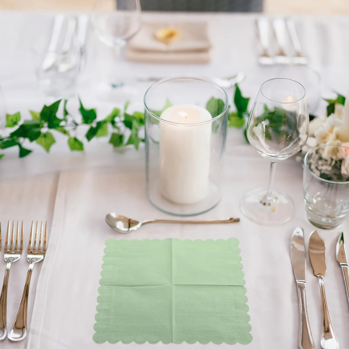 serviettes papier vert pastel ondulées festives table mariage 100 pièces 25x25cm