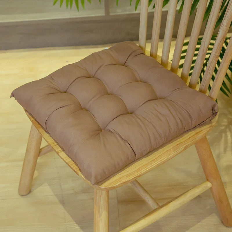 coussin siège carré anti décubitus amovible lavable moderne confortable tissu épais doux coutures horizontales