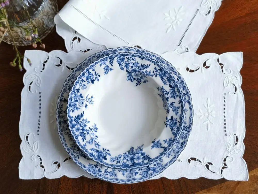 serviettes table classiques brodées florales blancs set 3pcs lin pur vintage