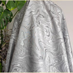 tissu polyester gris argenté marbré texture ondulée moderne élégant tissu brocart 150cm large
