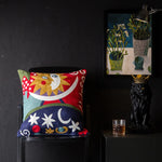 coussin abstrait brodé chats fleurs moderne linge coton bleu orange noir blanc vert marron